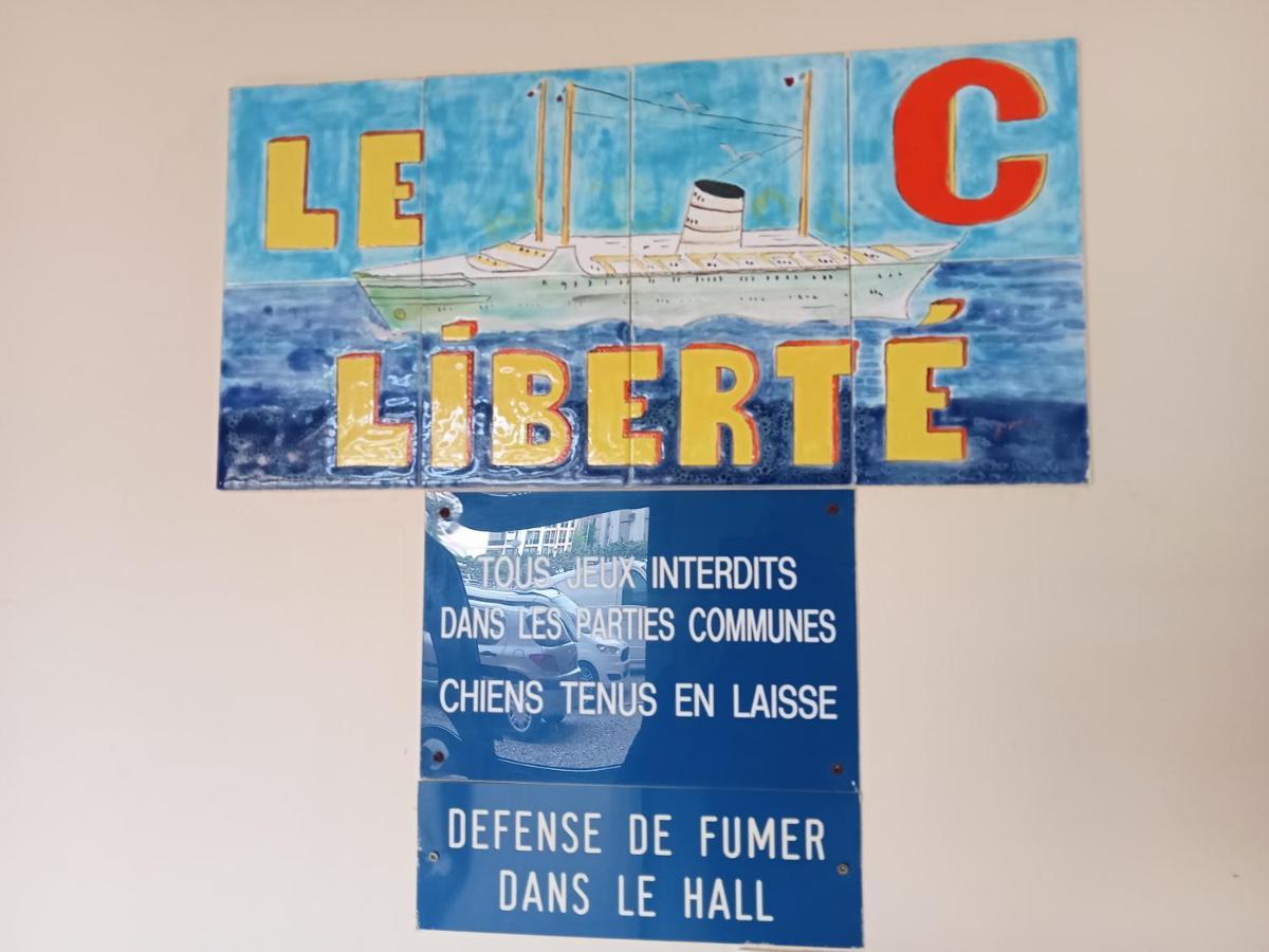 Le Liberte Plage Et Port Сен-Киприен Екстериор снимка